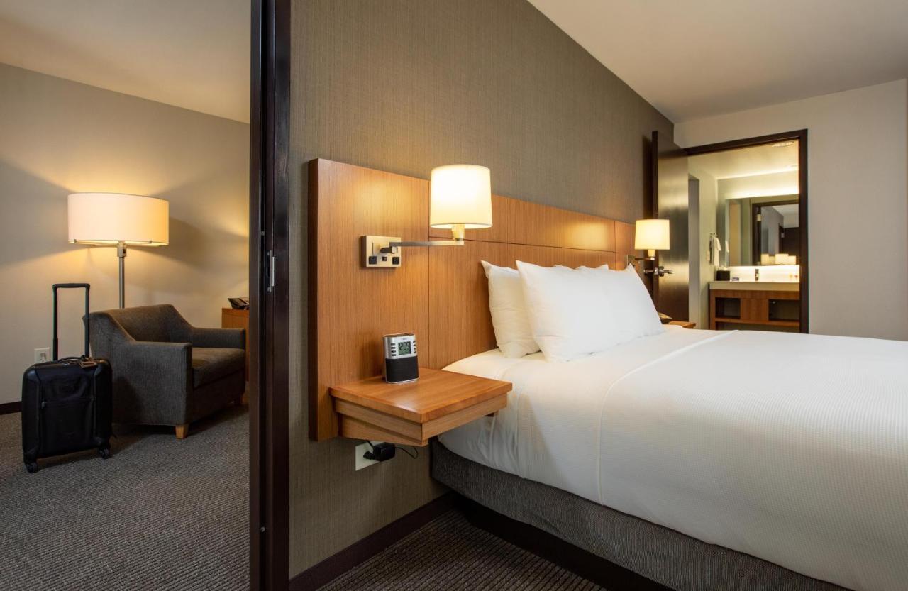 Hyatt Place Charlottesville Extérieur photo
