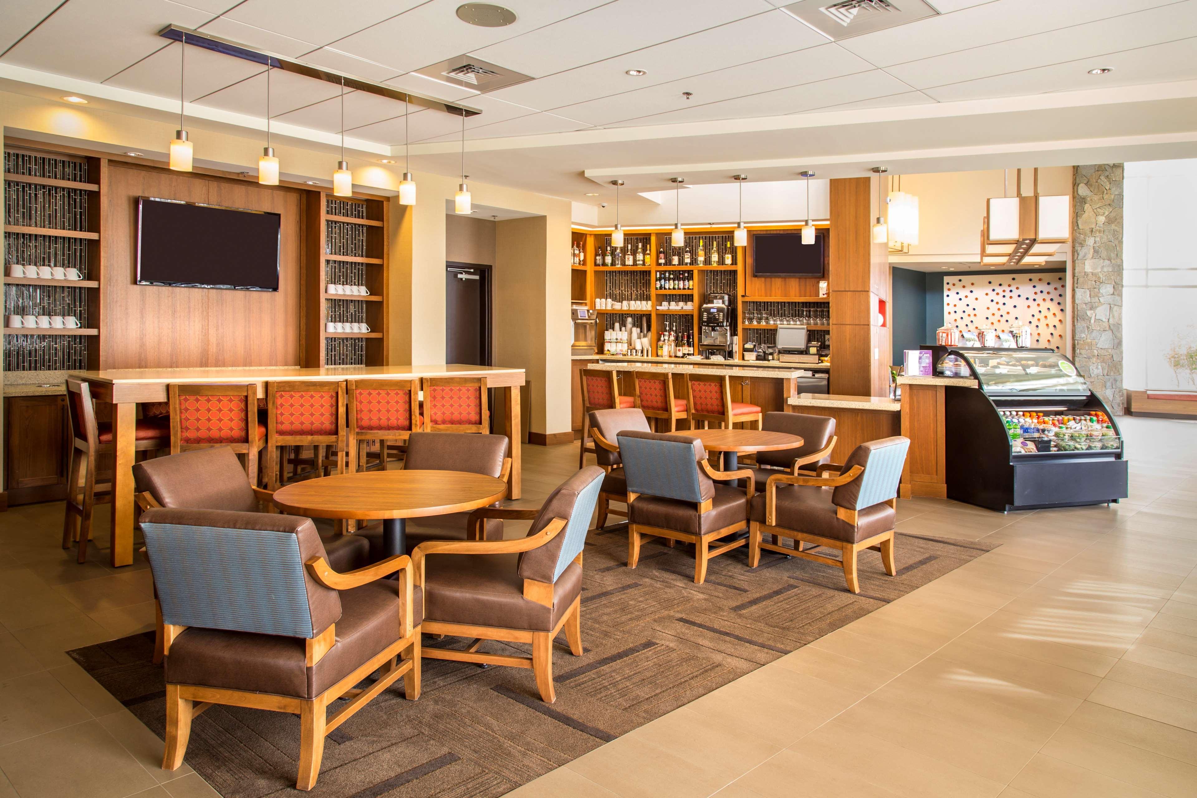 Hyatt Place Charlottesville Extérieur photo